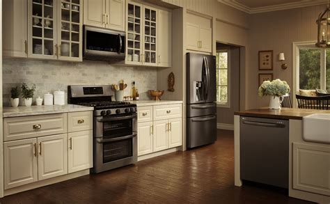 java cabinets with black stainless steel appliances|black stainless steel cabinet color schemes.